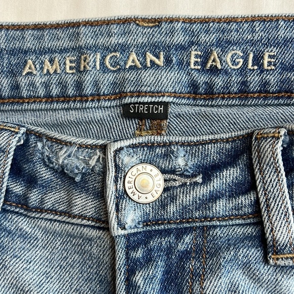 American Eagle stretch, high waist, distressed jeans, size 6 New - Picture 6 of 11